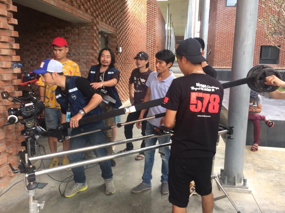 Đội ngũ quay dựng phim chuyên nghiệp