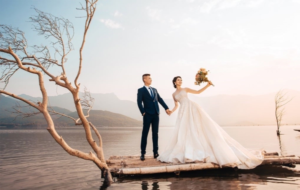 Bí quyết chụp ảnh cưới vào mùa hè